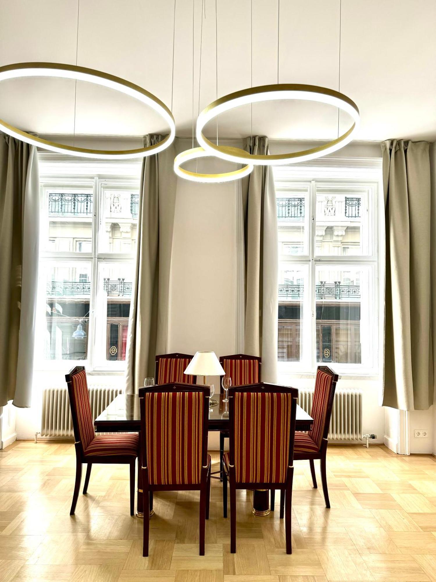 Opera Vienna Apartment 145 M2 מראה חיצוני תמונה