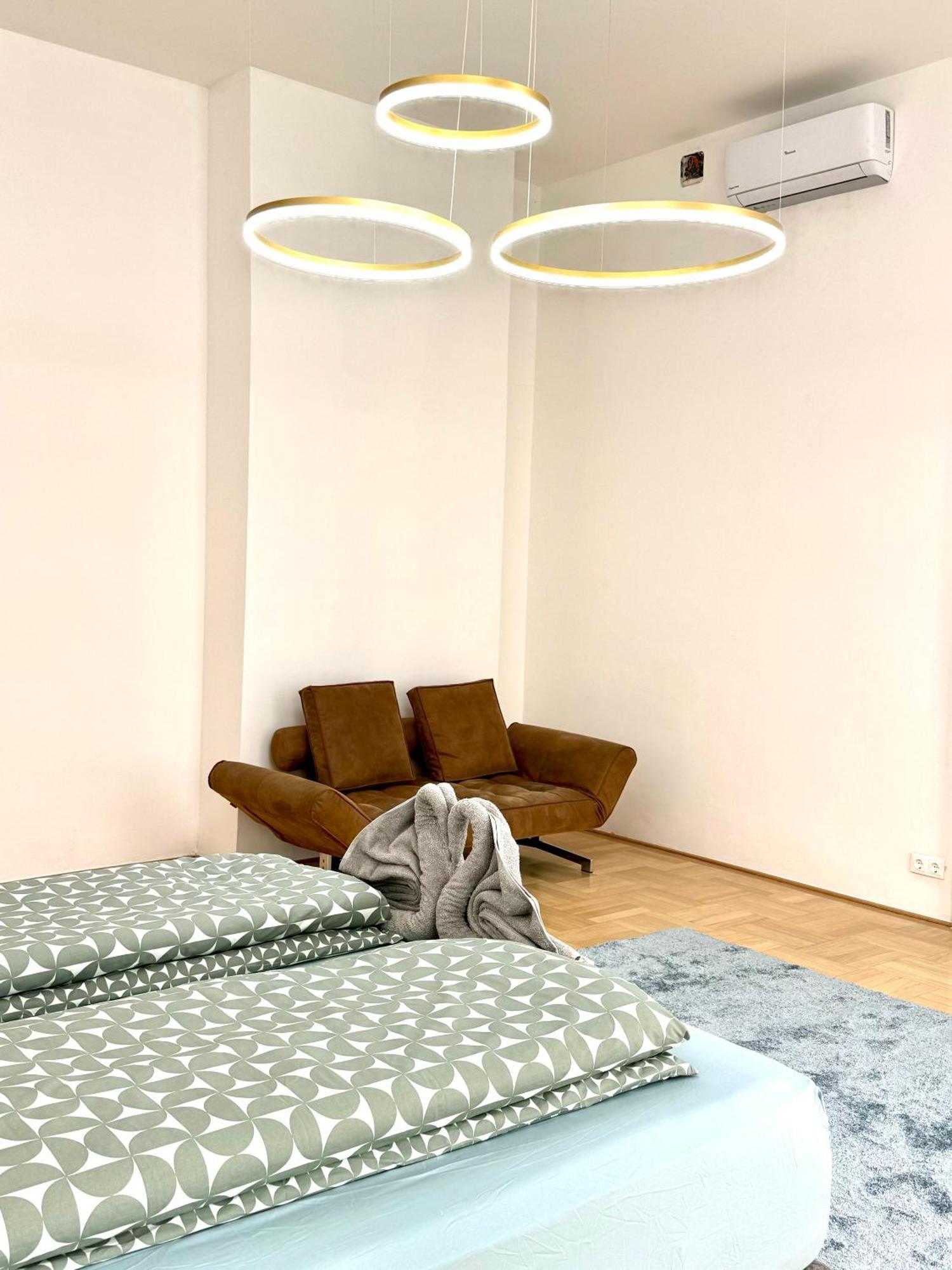 Opera Vienna Apartment 145 M2 מראה חיצוני תמונה